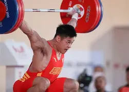 详细阅读:亚博-举重夜战:渝州银狐队鏖战剑门猎隼队,速度优势明显技战术储备厚实的简单介绍 亚博-举重夜战:渝州银狐队鏖战剑门猎隼队,速度优势明显技战术储备厚实的简单介绍