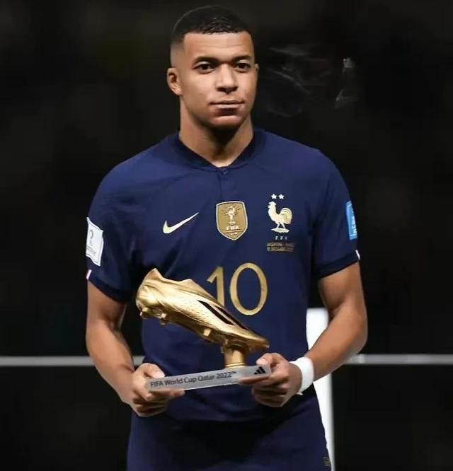 亚博-姆巴佩迎来十赛季高光表现，美国队球迷沸腾！的简单介绍