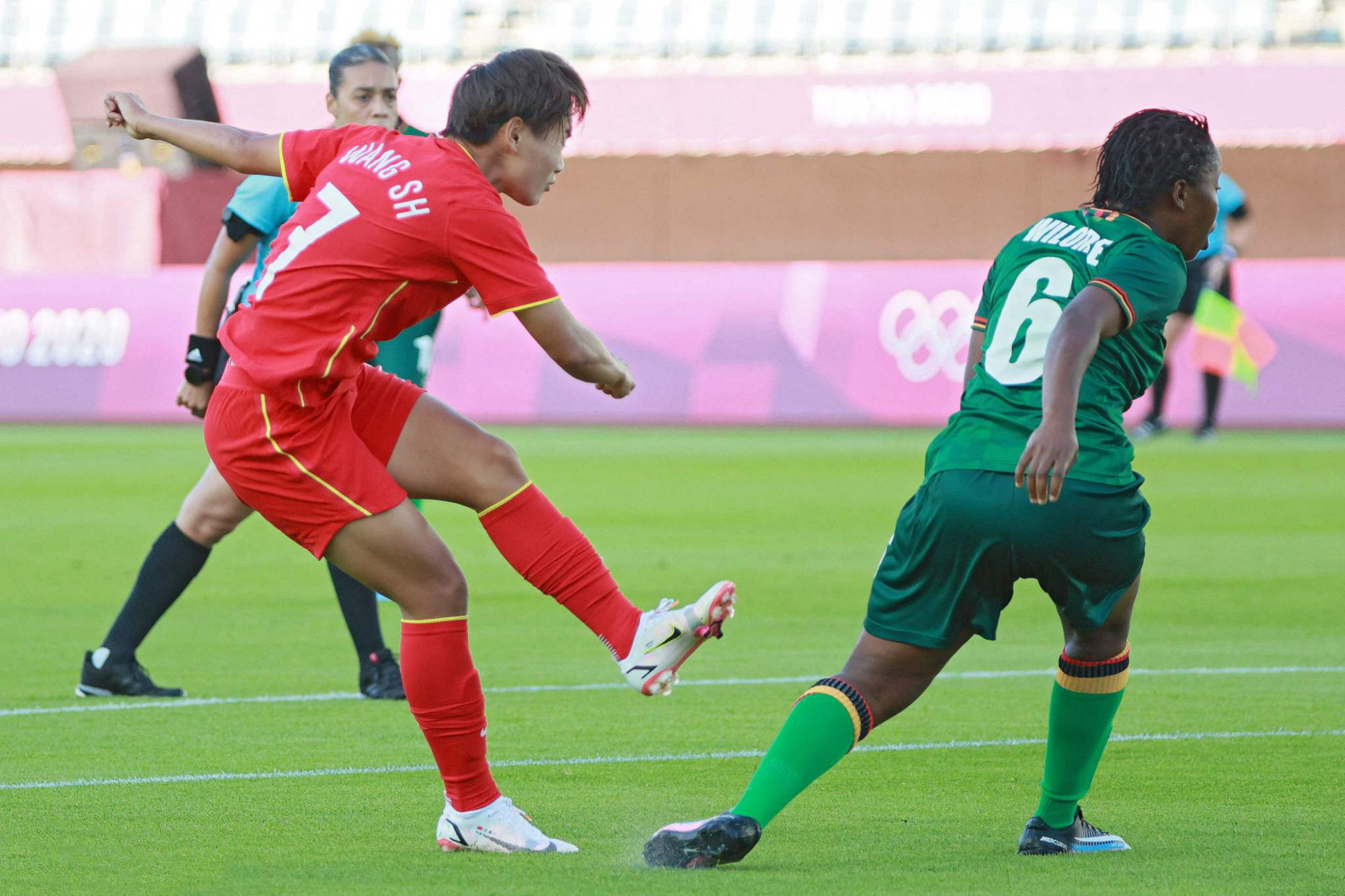 YABO-德罗巴巅峰对决,梅西与30激战加拿大队分钟,高光表现胜负难料!的简单介绍